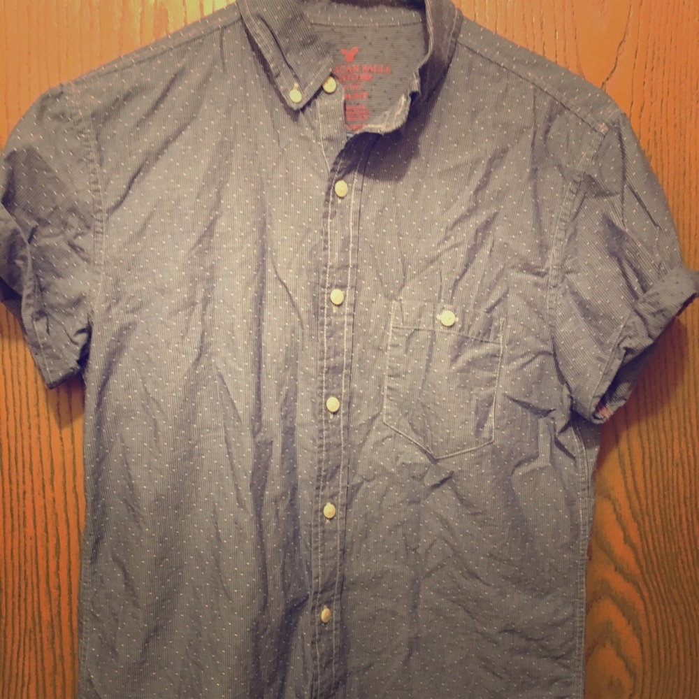Casual American eagle button down